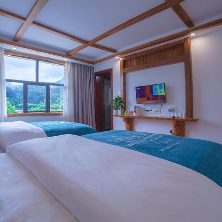 Easy House Hotel Zhangjiajie Exterior photo